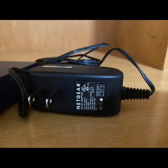 netgear gs105 v4 - Picture 6 of 6